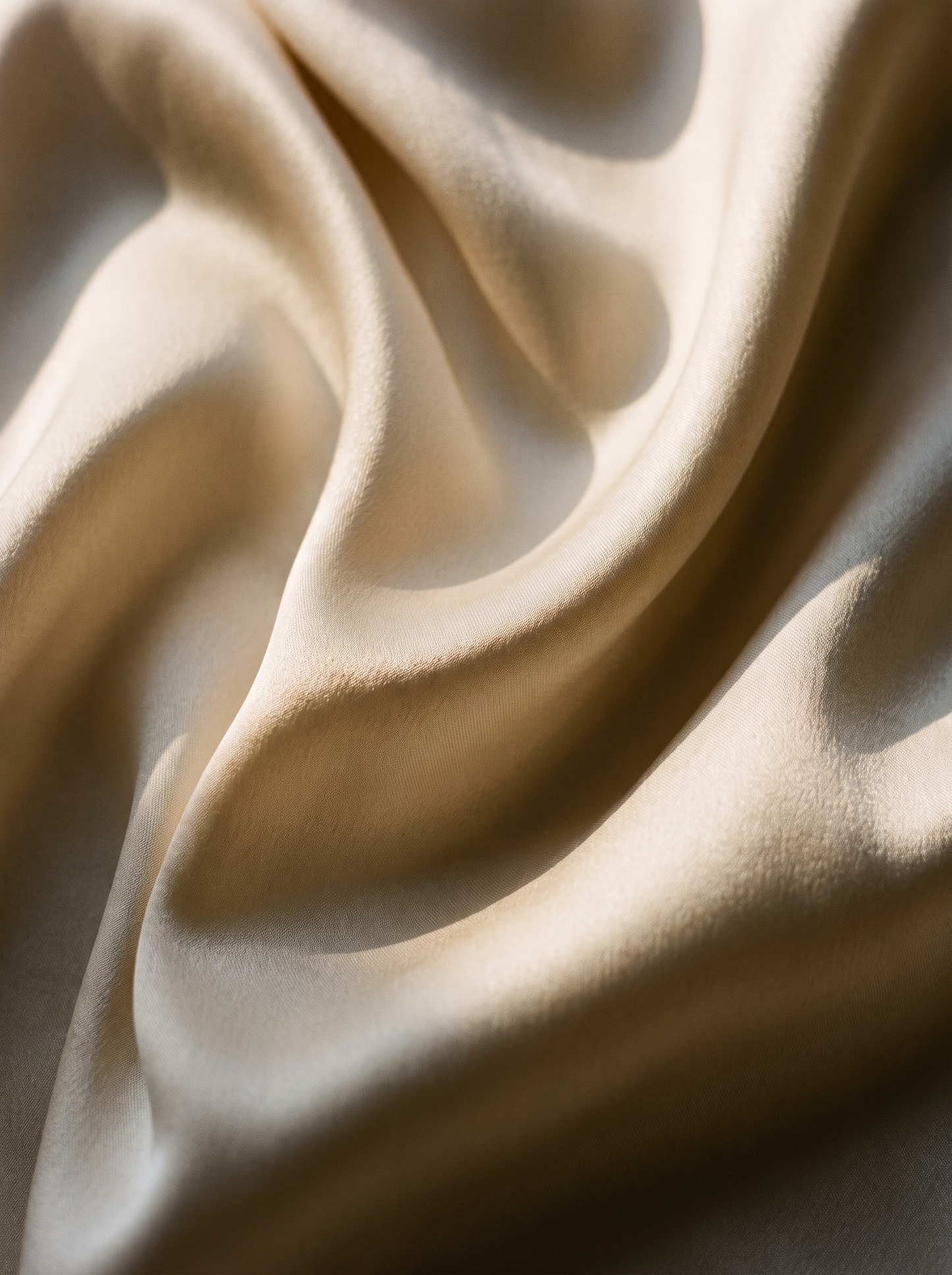 19-momme silk up close